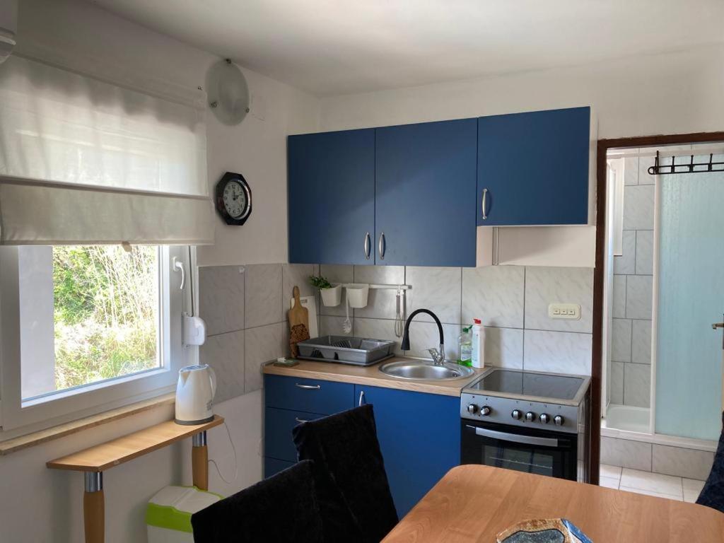 Apartmani Fijan Паг Екстер'єр фото