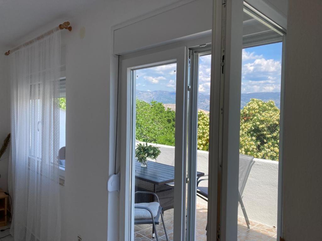 Apartmani Fijan Паг Екстер'єр фото