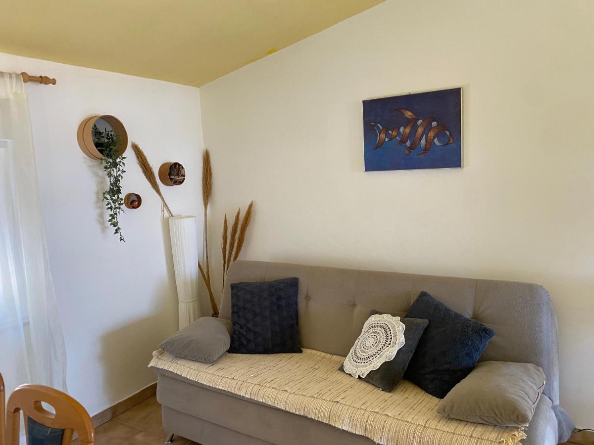 Apartmani Fijan Паг Екстер'єр фото